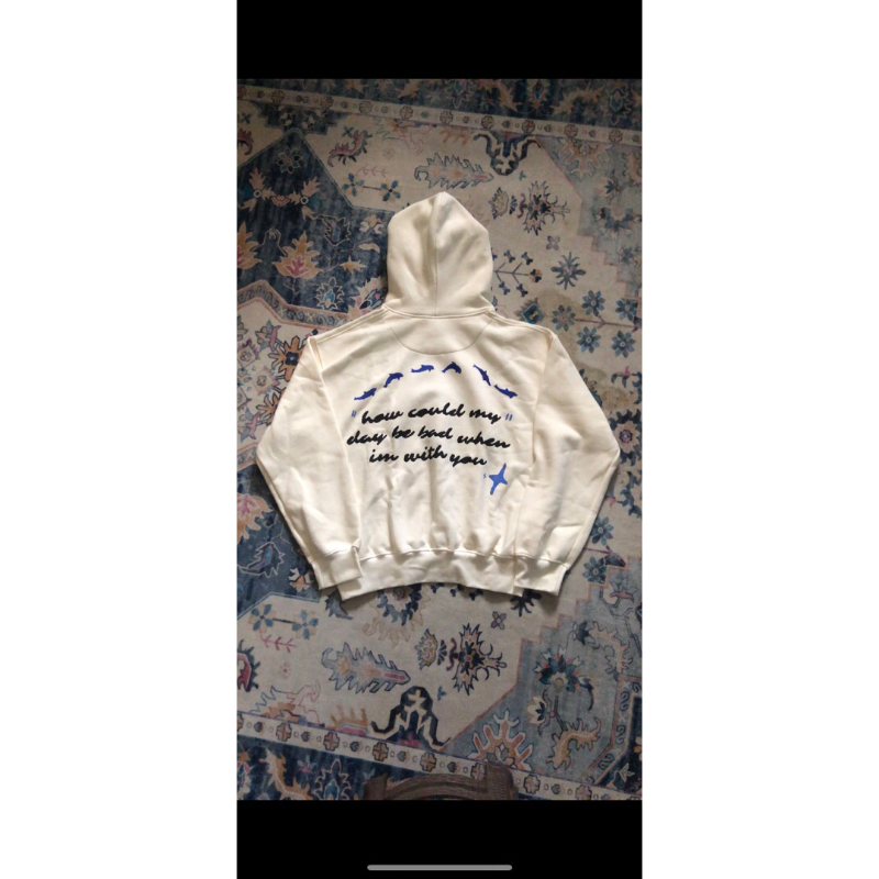 wave to earth boxy hoodie
