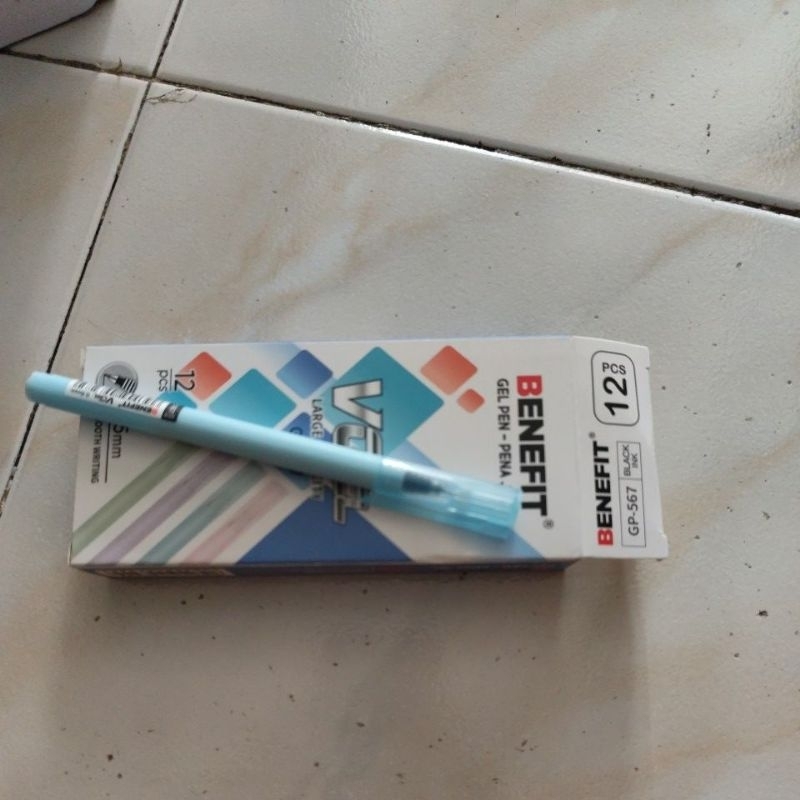 

bolpoint vgel merk benefit 1 pak isi 12