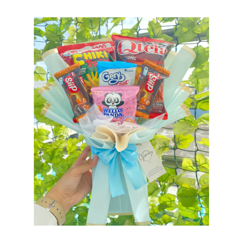

[READY] Buket Snack Gift wisuda/ gift ultah / gift hari ibu FREE KARTU UCAPAN
