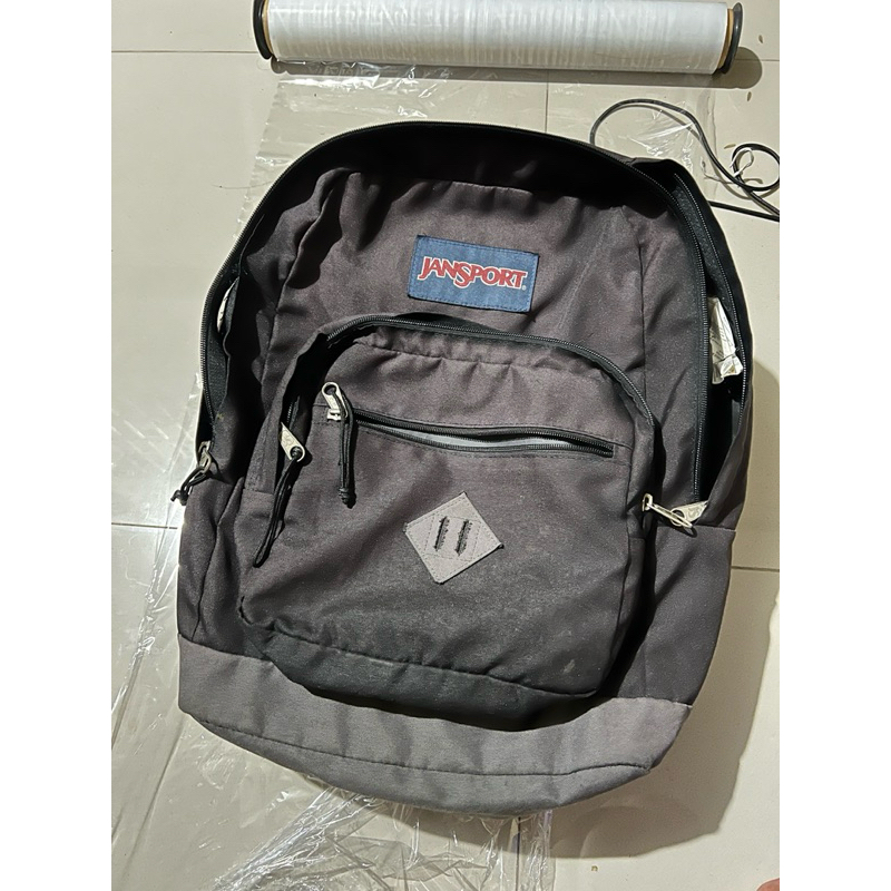 Tas Jansport Hitam Reguler