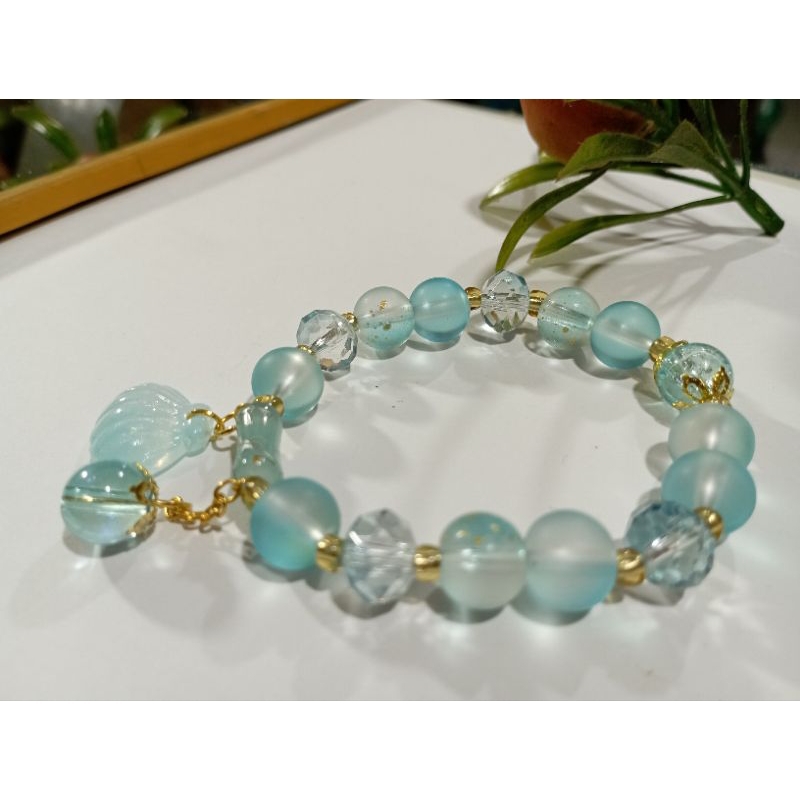 Gelang manik aesthetic Biru blur kerang