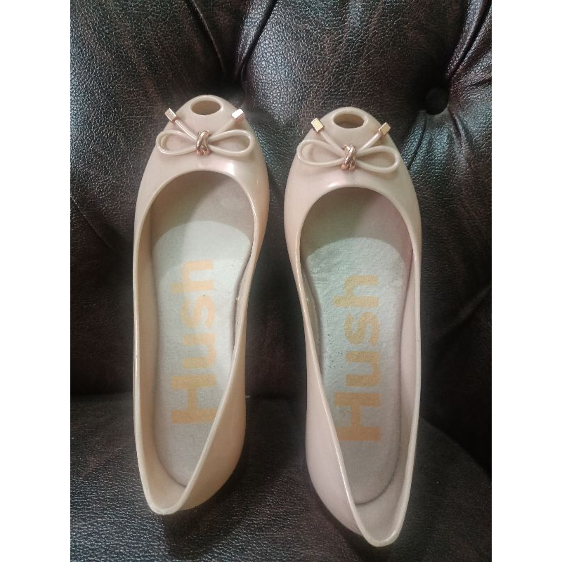 sepatu wanita hush puppies