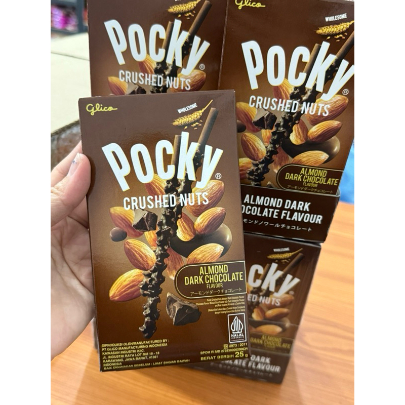 

CemilanBintan ( pocky pocky Crushed Nuts 25gr)