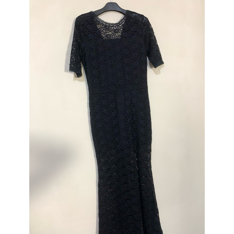 Gaun Hitam dengan Renda Lengan Pendek/gaun hitam/gaun hitam lengan pendek/gaun pesta/dress pesta/dre