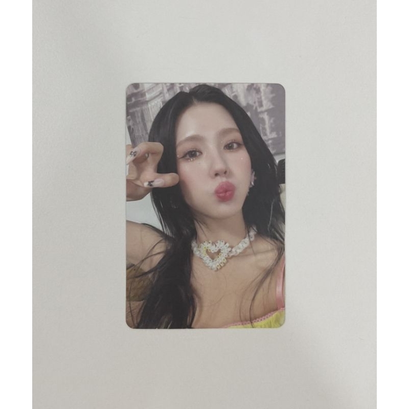 (READY) PHOTOCARD GIDLE MIYEON THE FEELS SELCA OFFICIAL (damage)