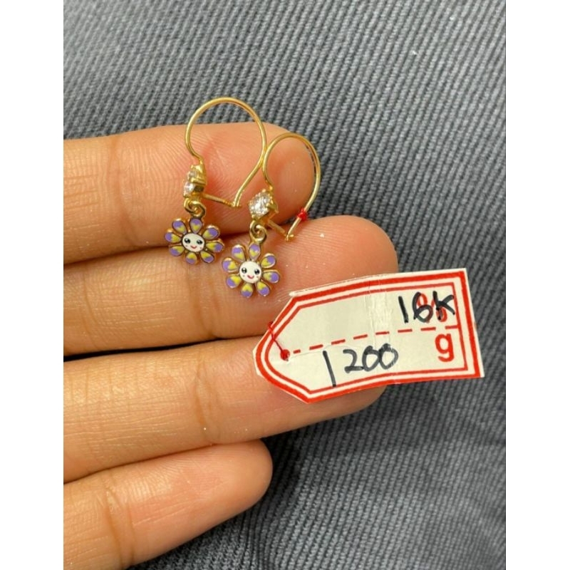 Anting emas 70 matahari ungu