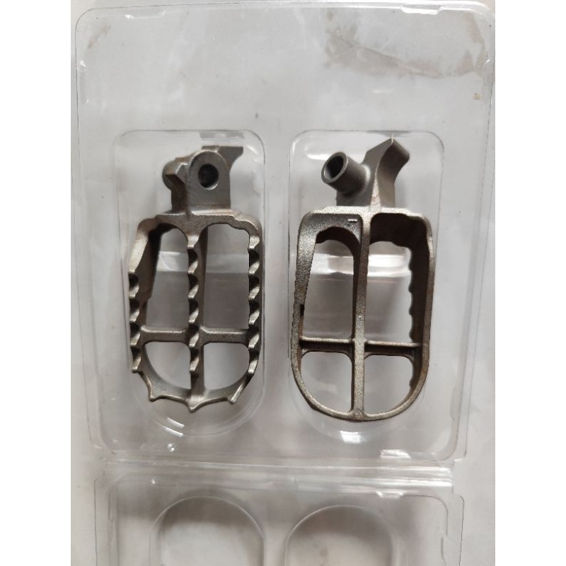 Original Footstep Footpeg Pijakan Kaki Yamaha YZ125X YZ250X YZ250FX YZ250F YZ450FX