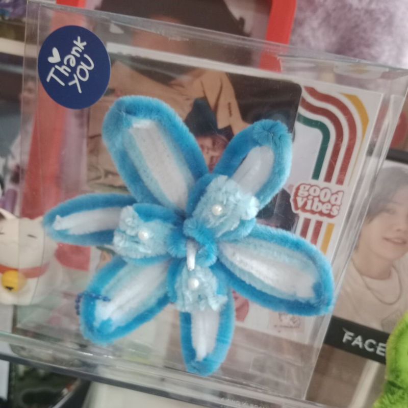 smeraldo flower jimin