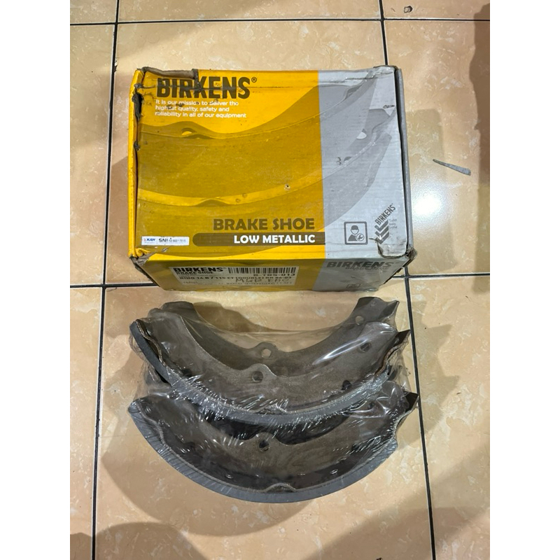 Brake shoe Kampas Rem Belakang Toyota Dyna Rino 14B/115 ET Double - Brikens (B-TBS-013)