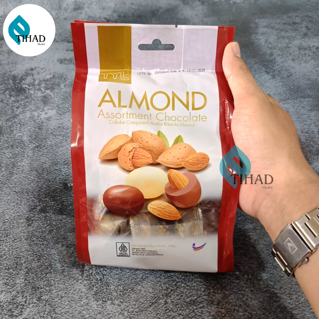 

Coklat TYL 100gr Cokelat Almond Chocolate / ALMOND ASSORTMENT CHOCOLATE