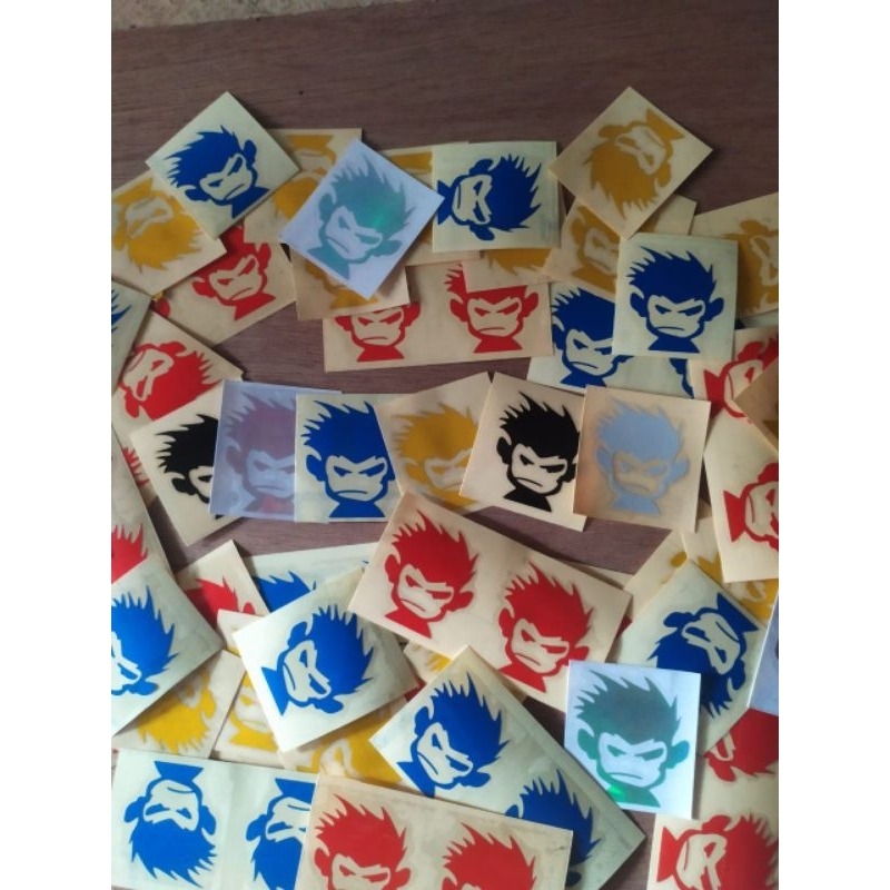 

sticker cutting repletif monyet marah 4cm x 3,5cm
