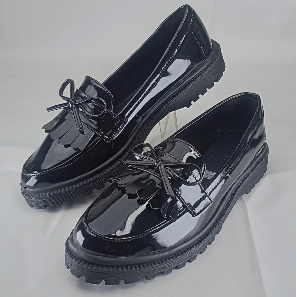 Sepatu Docmart / Sepatu Docmart Wanita / Flat Shoes / Flat Shoes Wanita