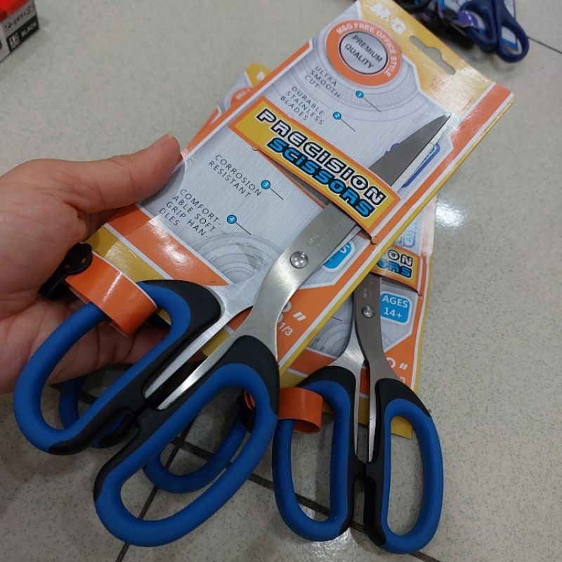 

Precision Scissors Ultra Smooth Cut Merk M&G Gunting Pemotong