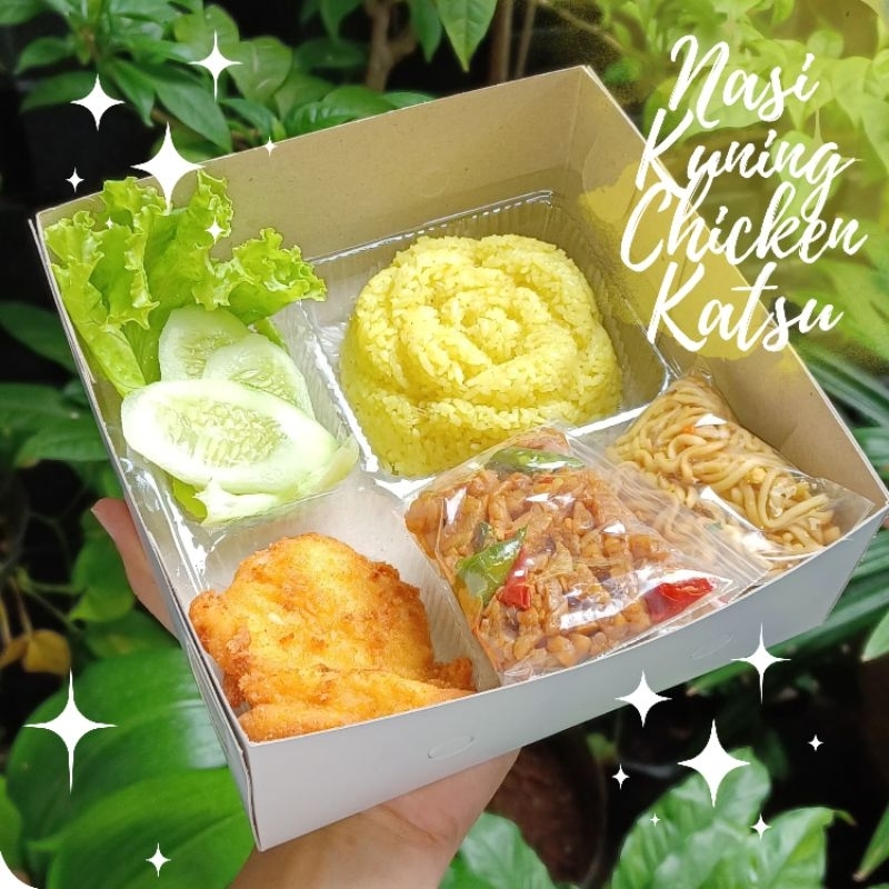 

Nasi Kuning Chicken Katsu | Nasi Box (PO 2-3 hari)
