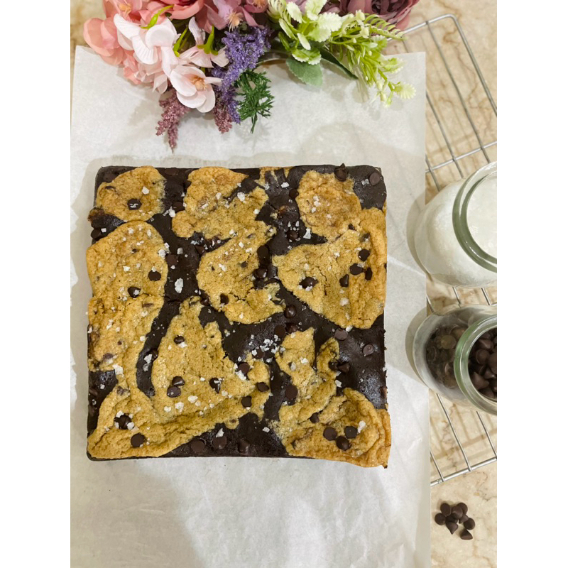 

Brookies with Sea Salt/ Brownies Cookies with Sea Salt by Ashalina
