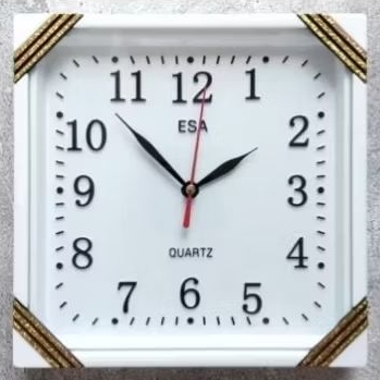 Jam dinding kotak Minimalis warna putih 150