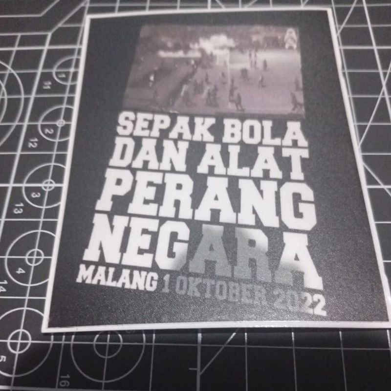 

STIKER PRINTING SEPAKBOLA DAN ALAT PERANG NEGARA