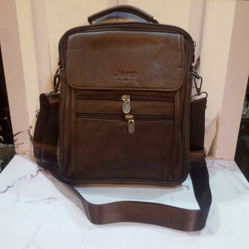 tas slempang pria kulit jeep