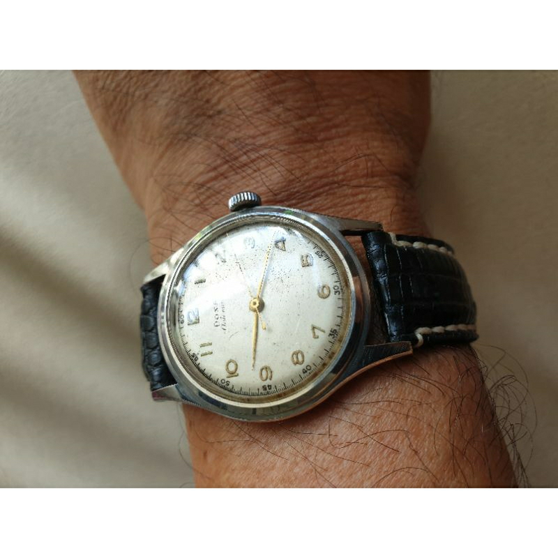 Jam Tangan Vintage merk langka DOXA Automatic Deg Dog made in Swiss
