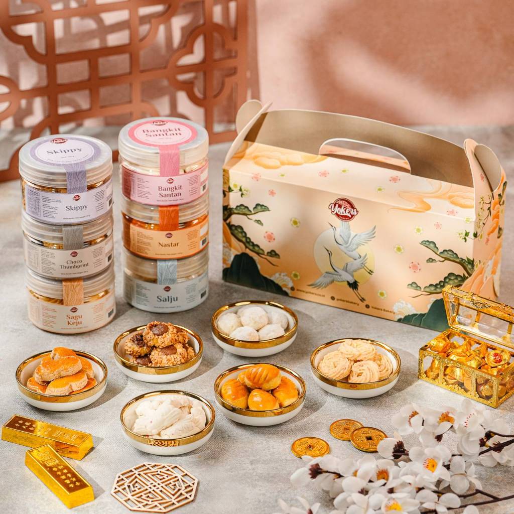 

Golden Crane 6 in 1 | Paket Hampers Kue Kering Imlek CNY