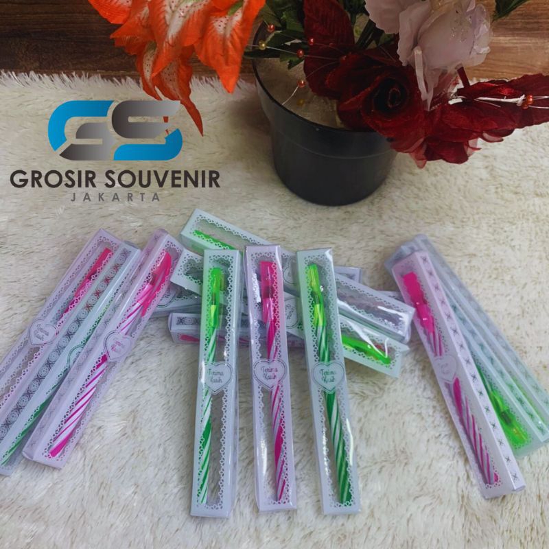 

(50pcs) pulpen lilin warna.Peking mika