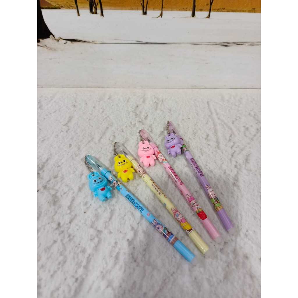 

RB (12Pc) Pen Gantung Besi Rantai SANRIO CINNAMOROLL KUROMI POMPOMPURIN Pena Ballpen Gel B 600