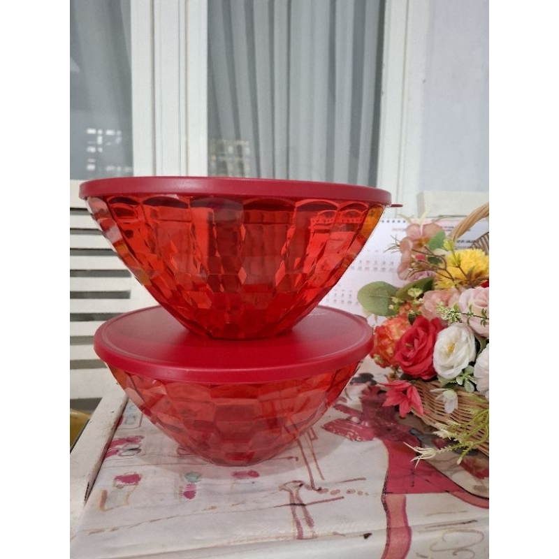 Red Bowl Tupperware 2L