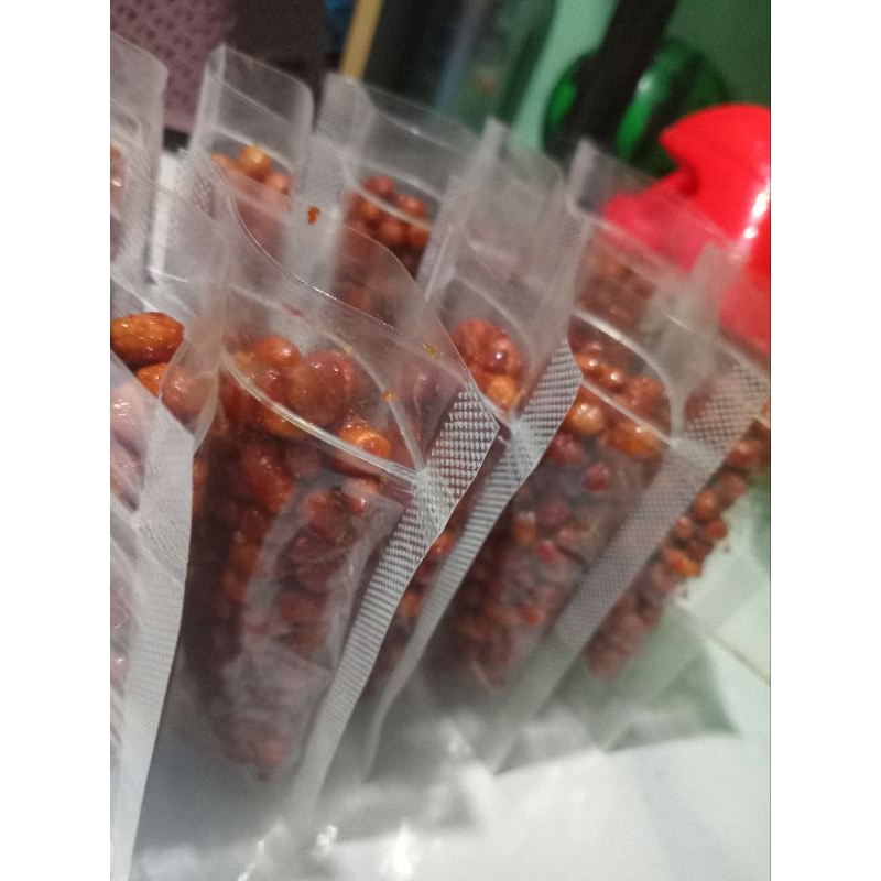 

kacang balado pedes manis