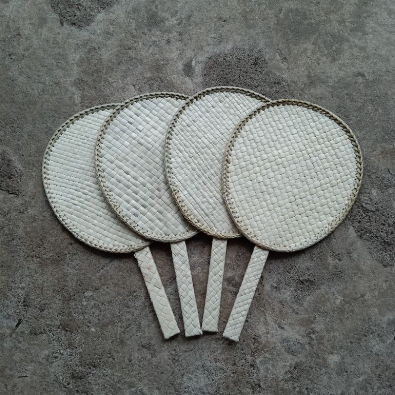 Kipas Pandan Oval / Kipas Pandan / Souvenir / kipas anyaman pandan / kipas anyaman pandan media deco