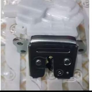 Dorlock pintu bagasi xpander cross original