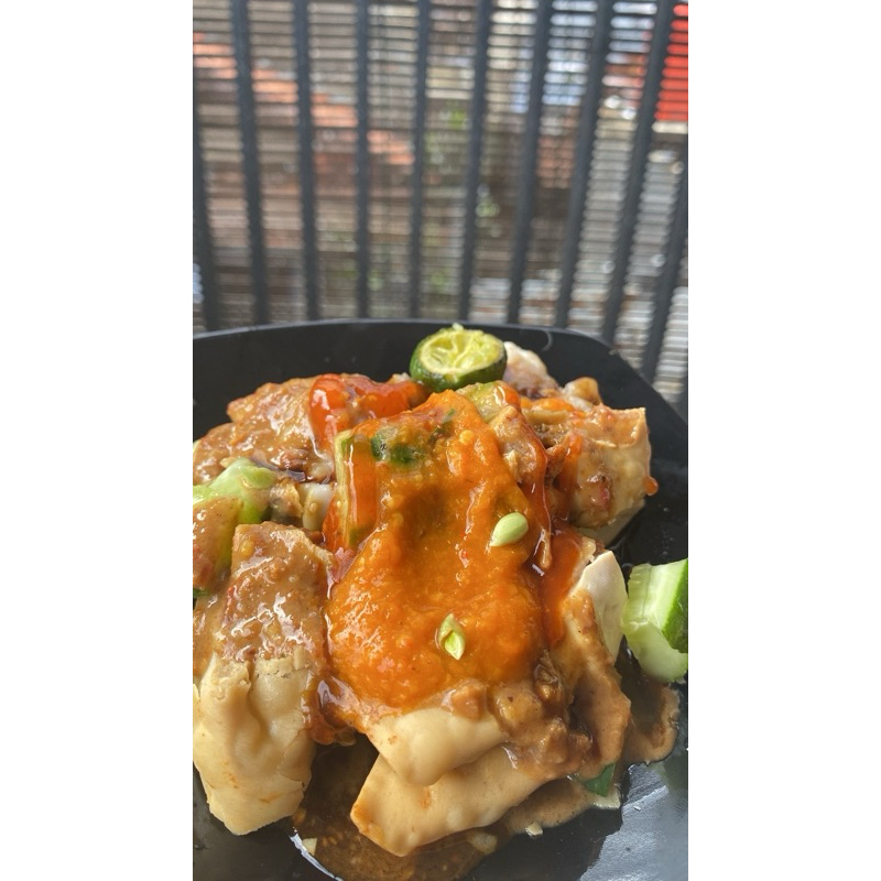 

Siomay Tenggiri Khas Baba Tongseng