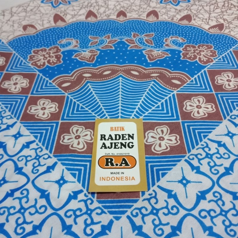 Viral  Taplak Meja Tamu Aesthetic Kain Batik Guru Sekolah Segiempat Ori Raden Ajeng
