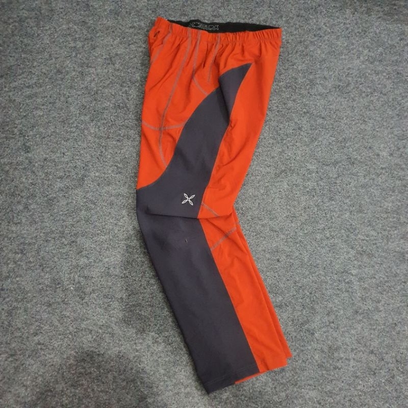 Celana outdoor montura size 33-35 indo
