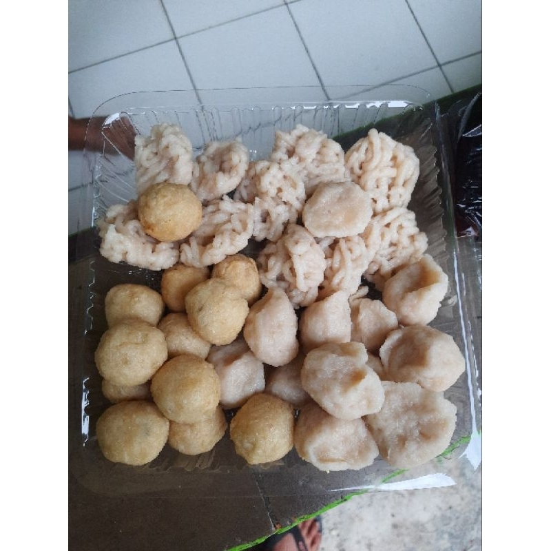 

Pempek Oma