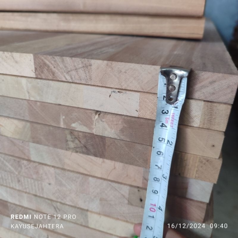 TRIPLEK PAPAN LAMINASI FJL KAYU MERANTI KUALITAS EXPORT TEBAL 19 MM
