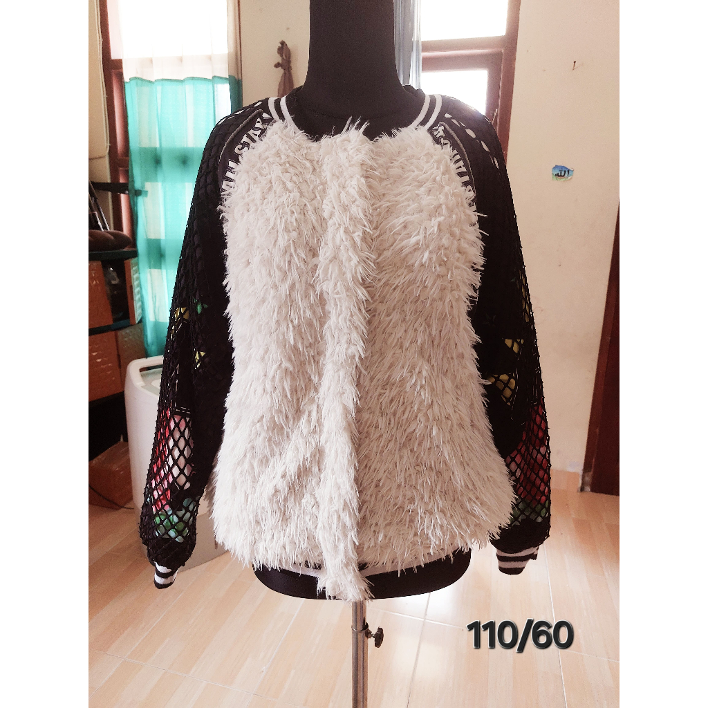 Jaket Fuzzy Trendy