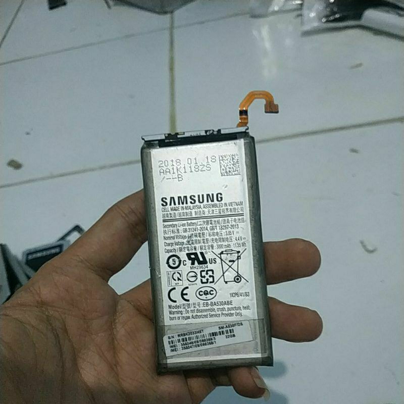 BATERAI BEKAS SAMSUNG GALAXY A8 2018 BA530ABE