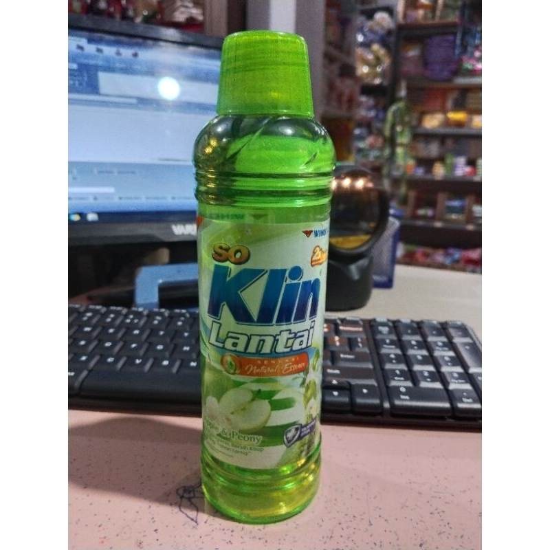 Soklin lantai botol 450 ml