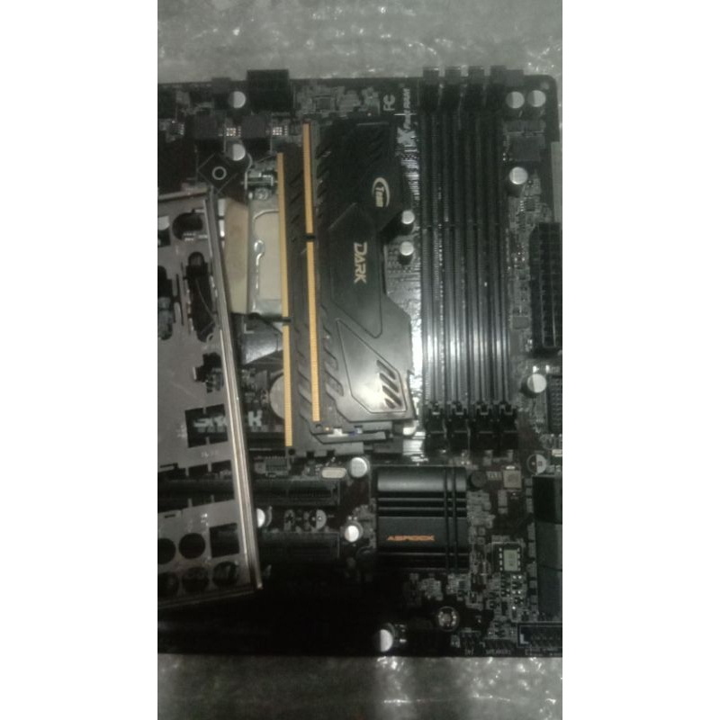 motherboard B85M-PRO4 ASRock