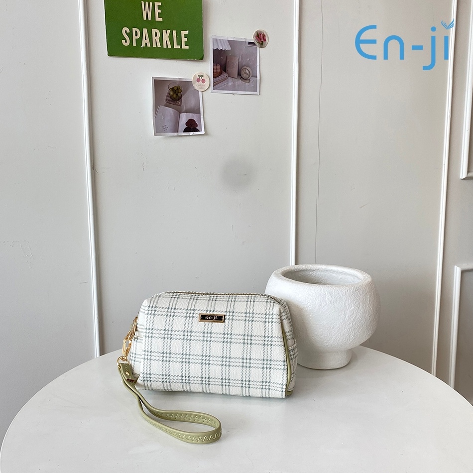 Stok terbatas Enji Mimi Pouch  Mint