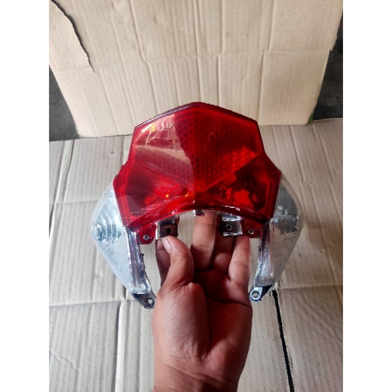 stoplamp lampu belakang  Honda Vario 125 old original