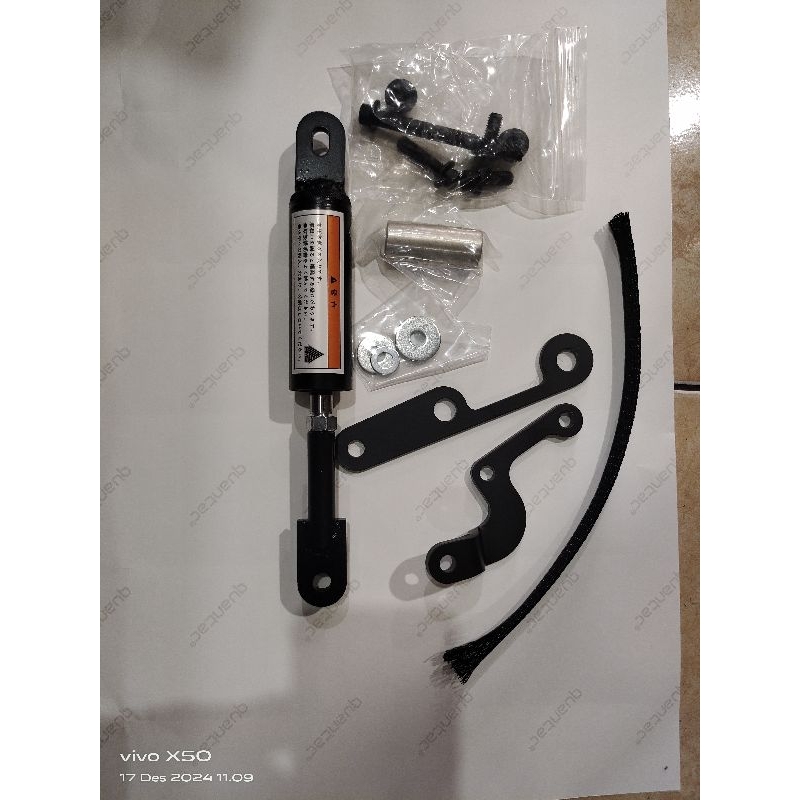 Performance damper Xmax merk AMS