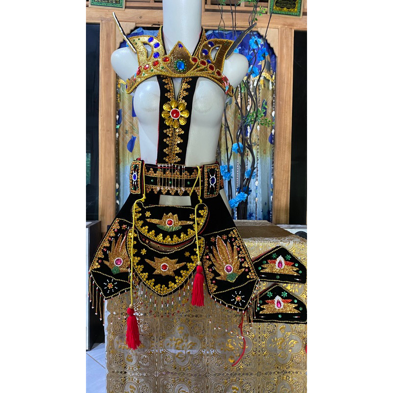 Sabuk jathil komplit satu set / sabuk / kalung / boro / cakep / uncal /mahkota/sumping/ perlengkapan