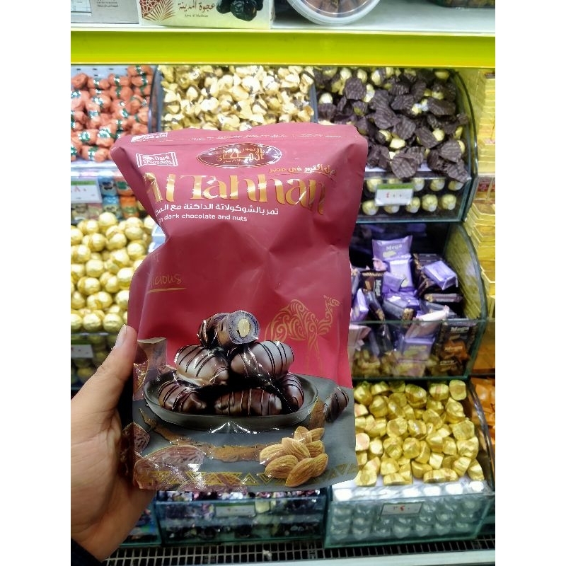 

kurma coklat al tahnan premium