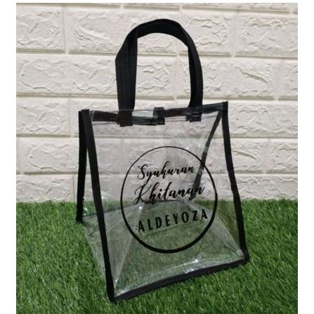 

Tas Mika Sablon Box 25 x 25 Hantaran Souvenir Hajatan Ulang Tahun Snack Ukuran 27 x 27 x 25
