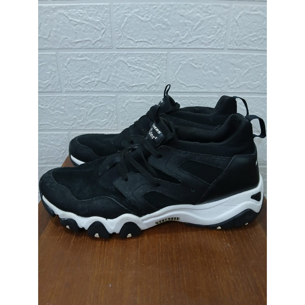 Sepatu Skechers D”lites 2 Size 43  Insole 28 Made in China