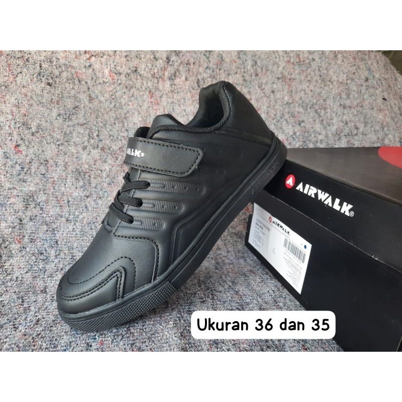 sepatu sekolah branded airwalk full black hitam polos