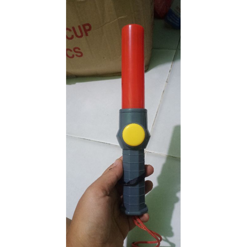 mainan anak lampu lalu lintas preloved