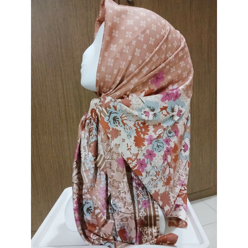 Kerudung Cantik Untuk Kembaran / Satuan Hadiah, Hampers, Box Pita Termurah