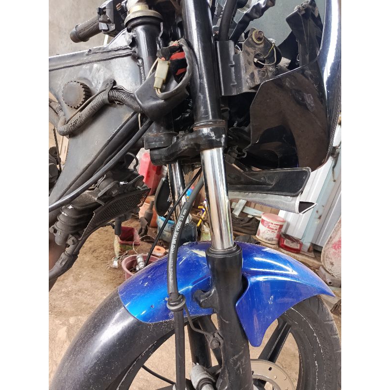 shock depan bajaj Pulsar as 33